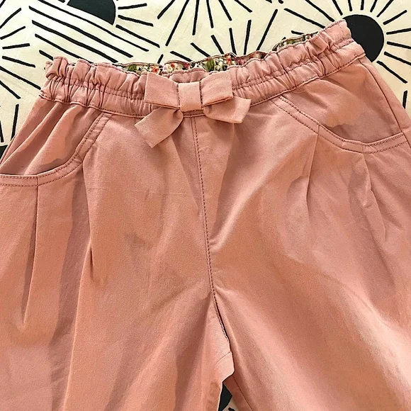 Cute Little Girl’s Peach Twill Paperbag Pants (Sz 5-6) - Picture 5 of 10